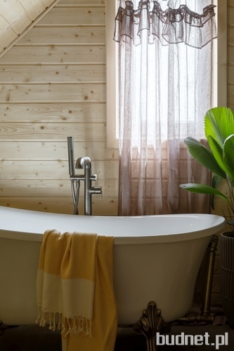 Projekt i realizacja: Patrycja Majewicz